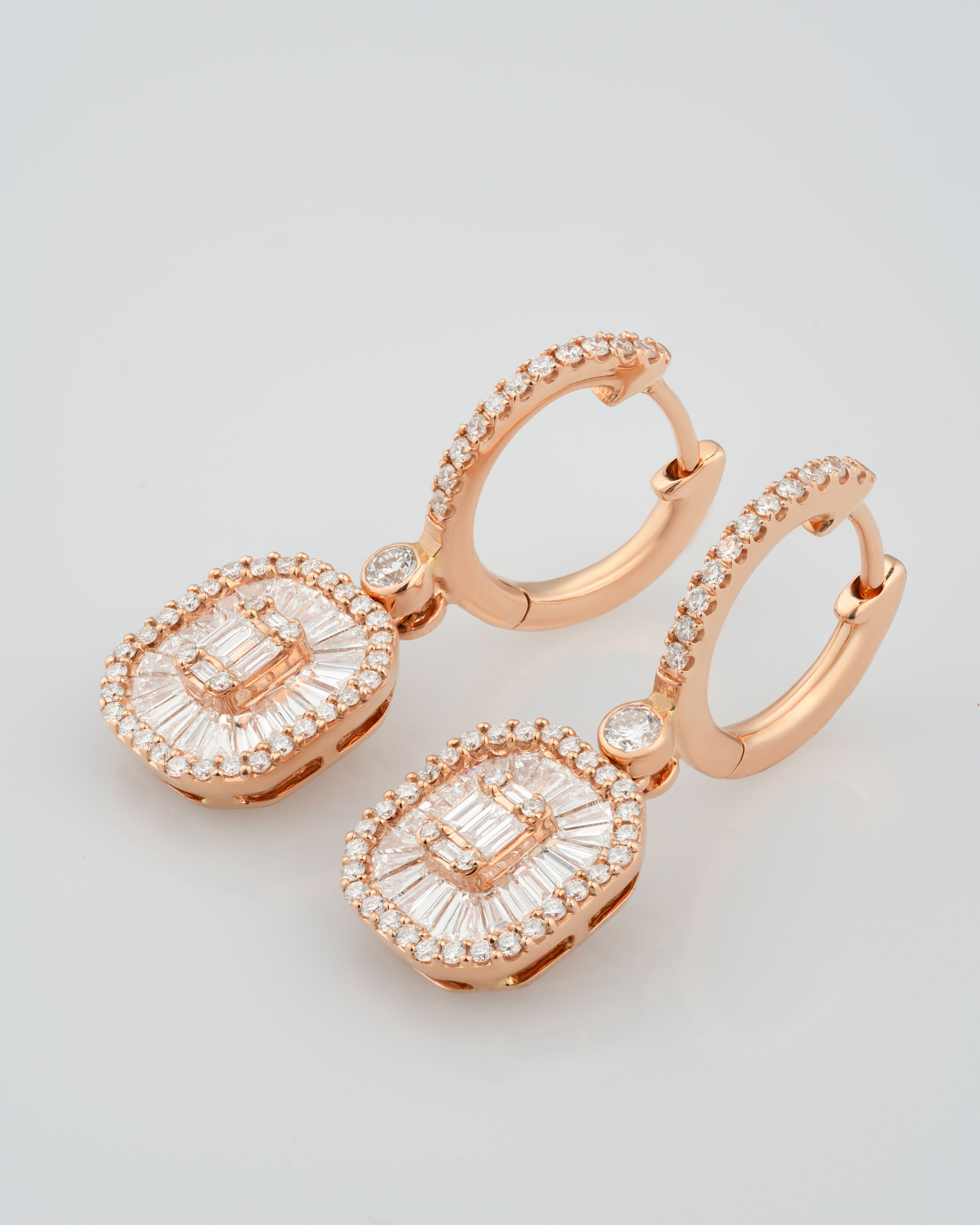 گوشواره آویز باگت