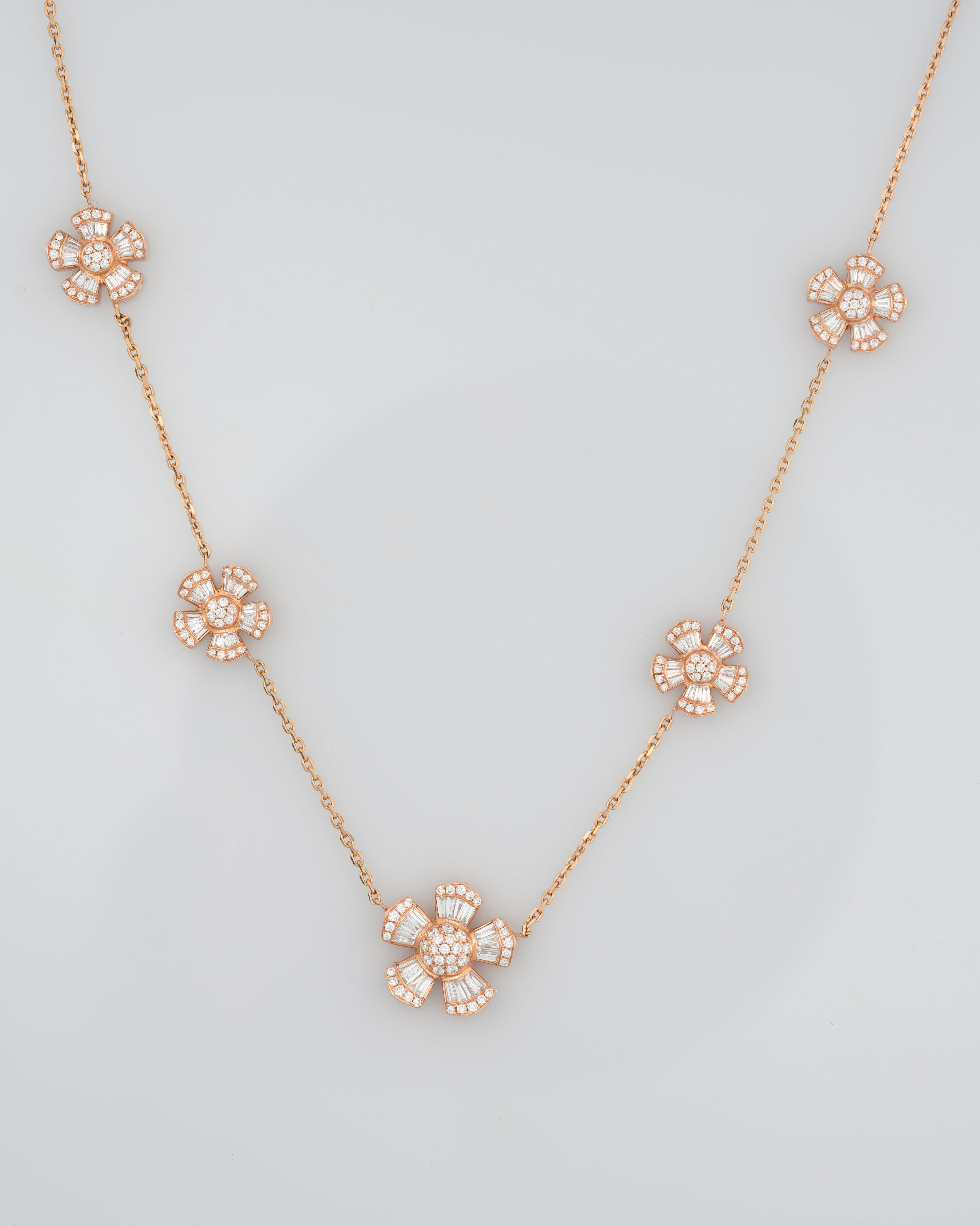 گردنبند رز گلد فلاور